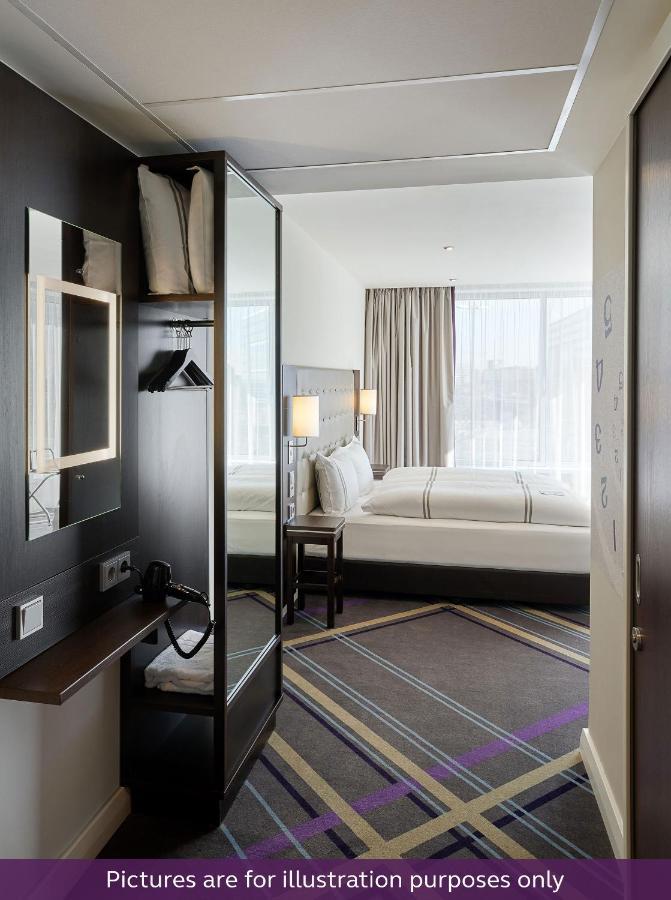 Premier Inn Braunschweig City Centre ภายนอก รูปภาพ