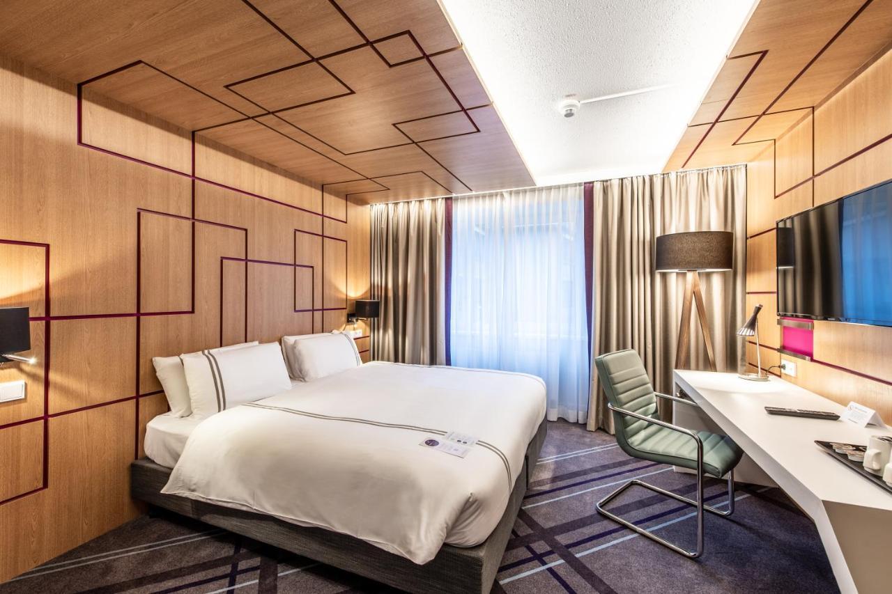 Premier Inn Braunschweig City Centre ภายนอก รูปภาพ